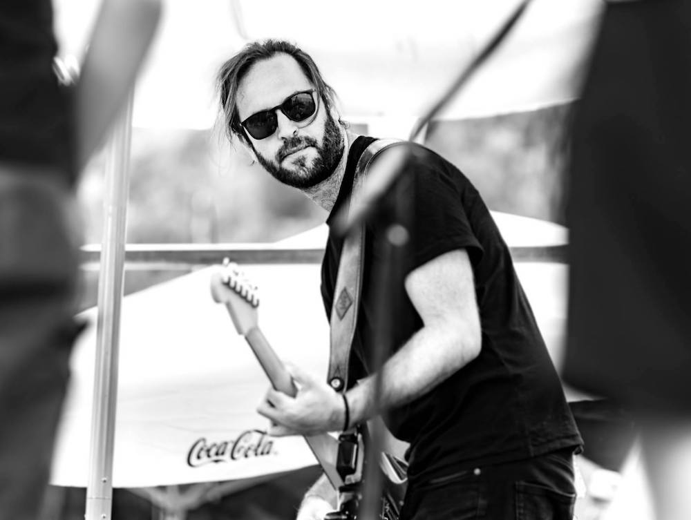 Tiago Franco: guitarrista açoriano acompanha artistas nacionais